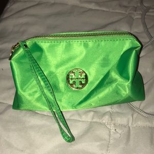 Tory Burch makeup bag \ mini bag with wristlet